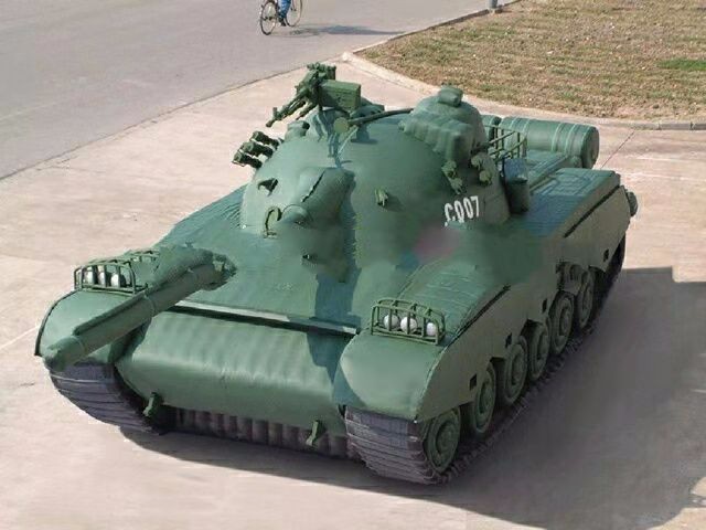 右玉小型军事坦克